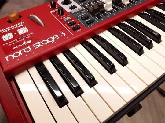Nord stage 3 compact 73