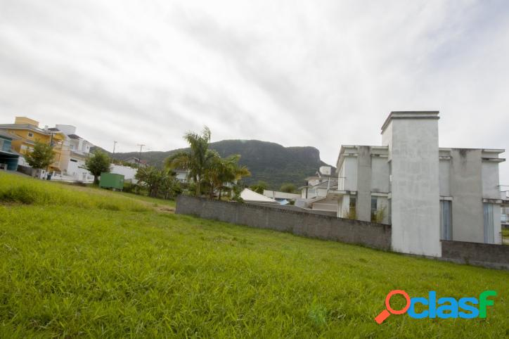 Terreno Pedra Branca com 362,16 m²