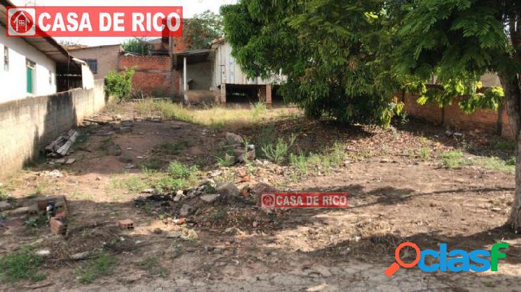 Terreno com 300 m2 em Figueira - Jardim Sao Francisco por 98