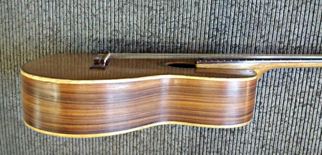 Violão 7 cordas - braço elevado (luthier)