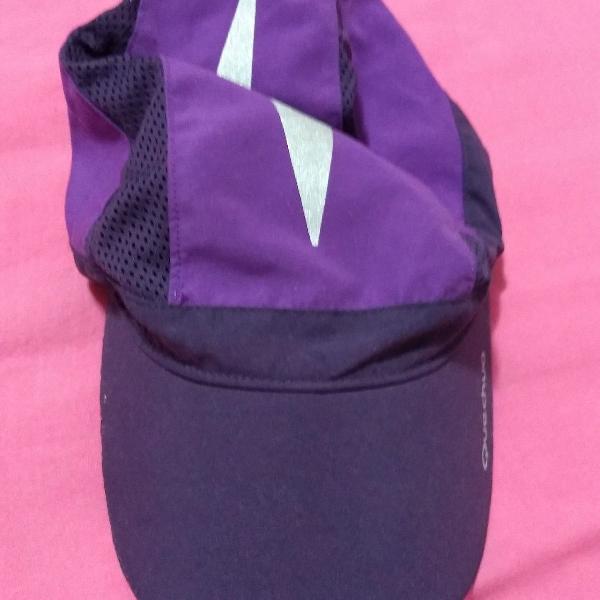 boné roxo