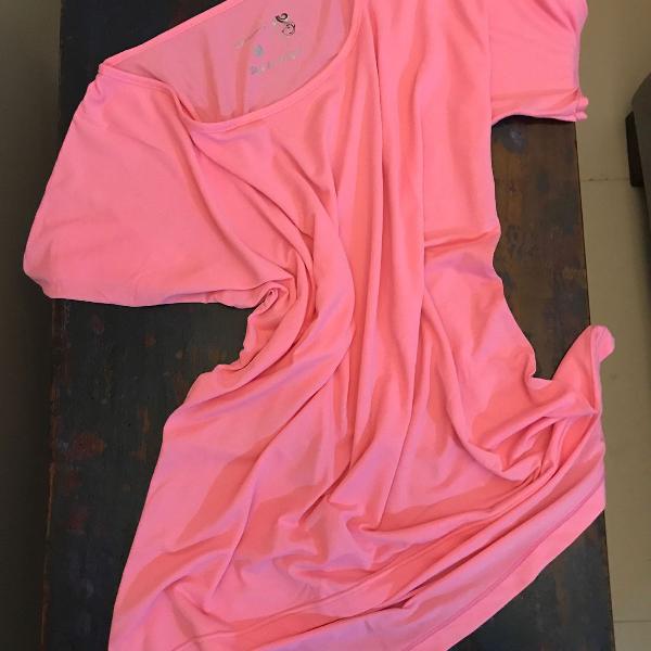 camiseta de esporte