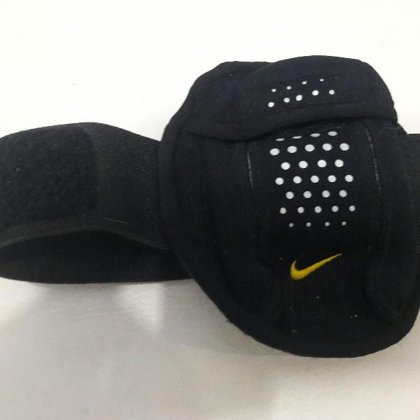 porta mp3 nike em neoprene
