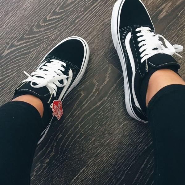 tênis incrível da moda vans old skool