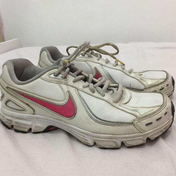 tênis nike corrida