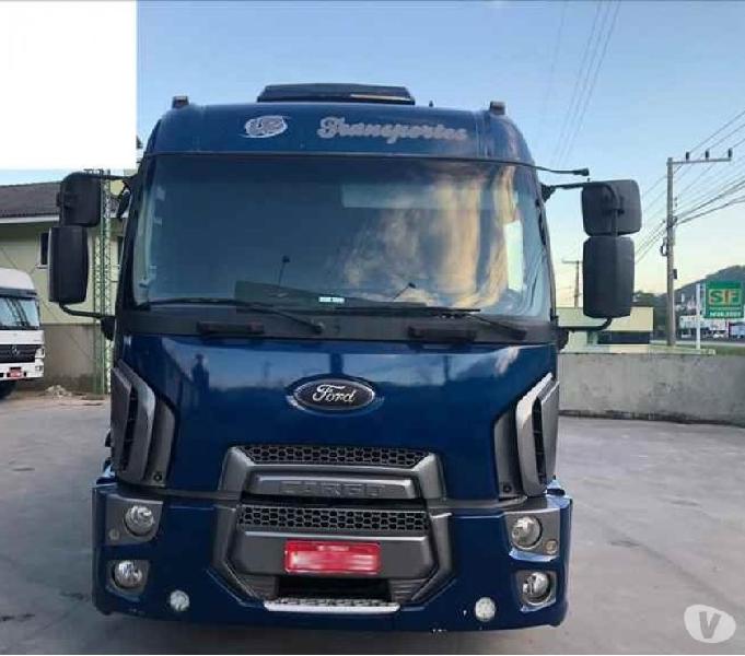 Ford cargo 2423