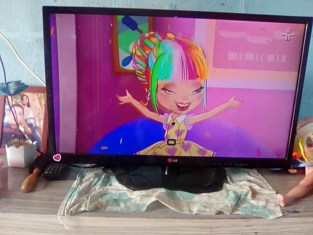 Vendo essa TV