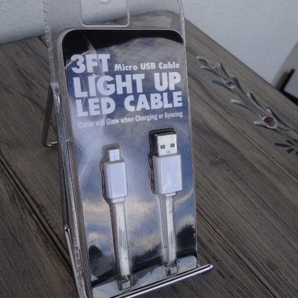 Cabo micro usb com led