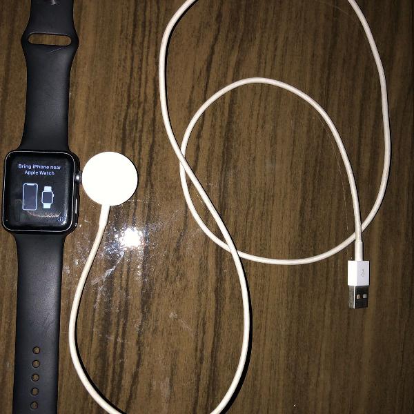 apple watch série 1 42 mm com defeito