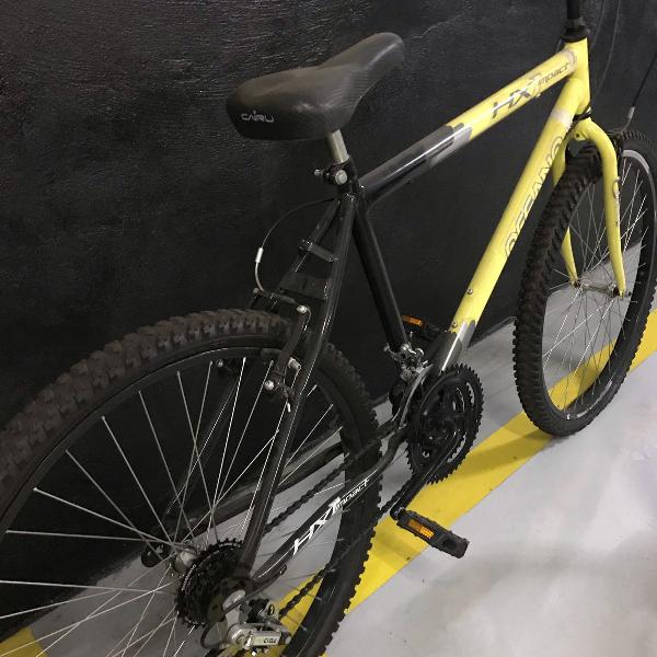 bicicleta (bike) amarela e preta mtb