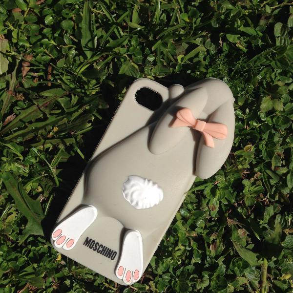 case coelho moschino iphone 5 e 5s