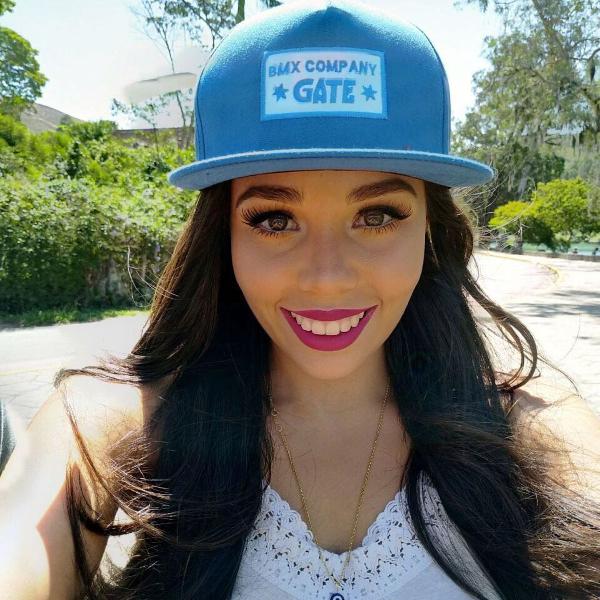 Boné snapback, azul aba reta