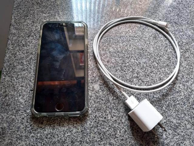 IPhone 6s 32gb praticamente novo