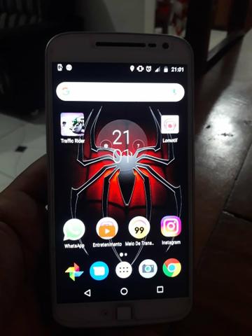 Moto G4 plus
