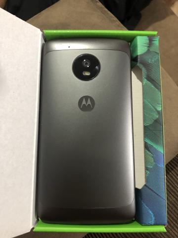 Moto G5