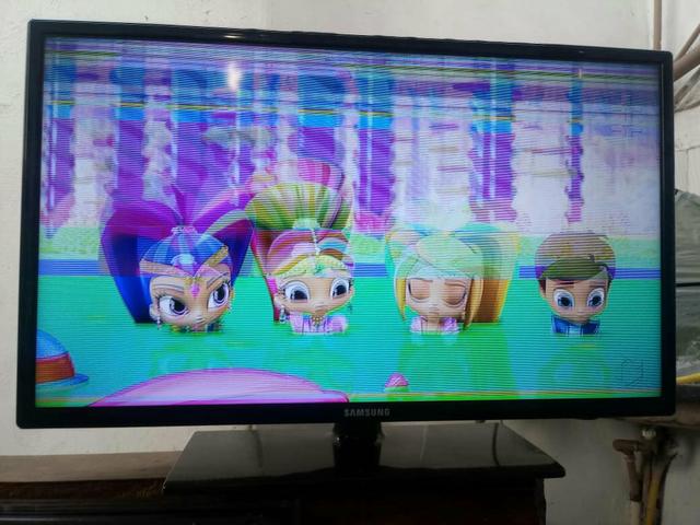 TV 32 a imagem como está nas fotos valor 150 zap *