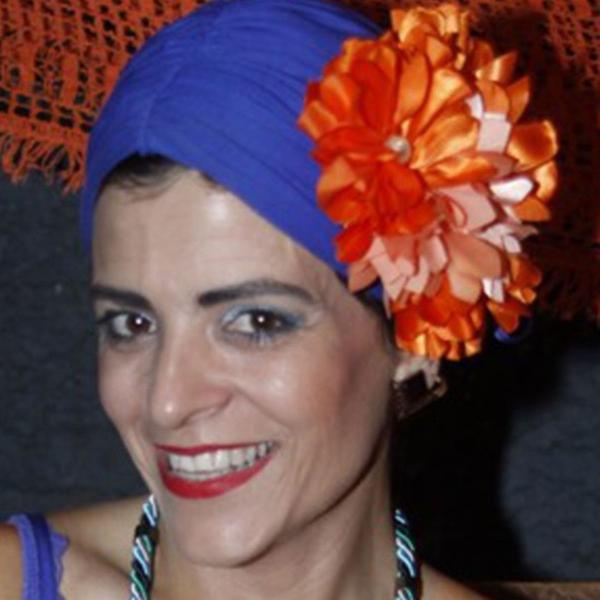 Turbante com flores