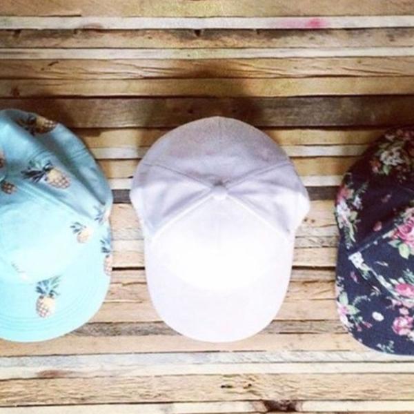 boné abacaxi floral cap