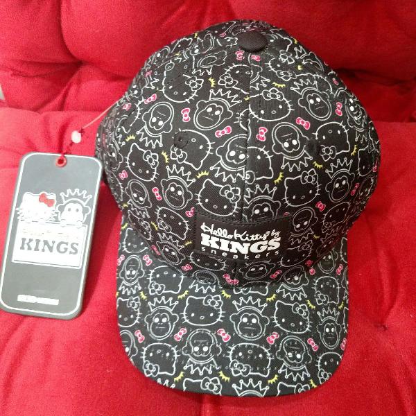 boné kings colab hello kitty