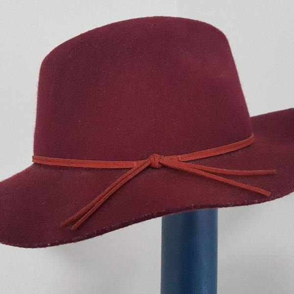 chapéu feltro bordô rosa chá