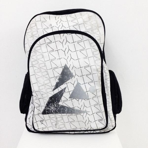 mochila rusty