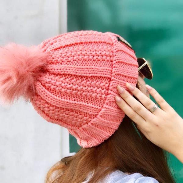 touca gorro rosa com pompom e forro em pelo feminina