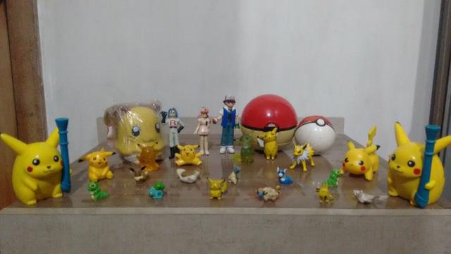 Boneco e figure pokemon