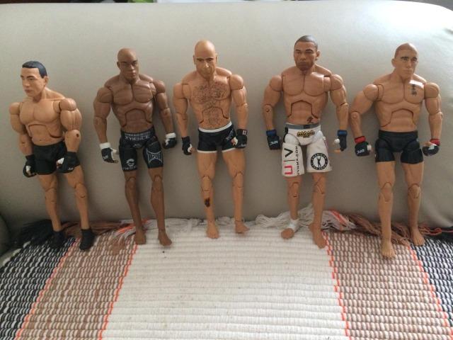 Bonecos Lutadores UFC + Octógono
