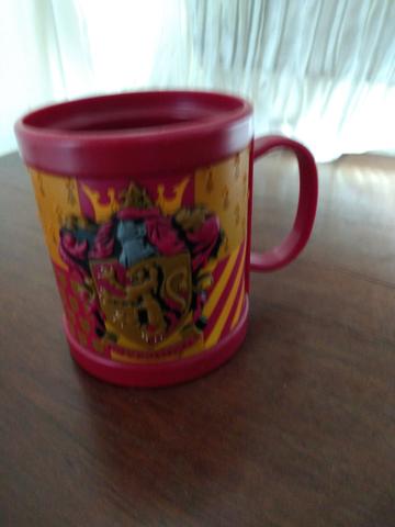 Caneca gryffindor