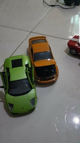 Carros 1:24 de escala