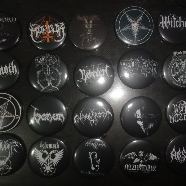 20 botons bandas de black metal 4,5 cm