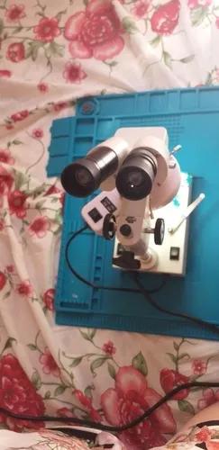 Microscópio Yaxun Ak-04