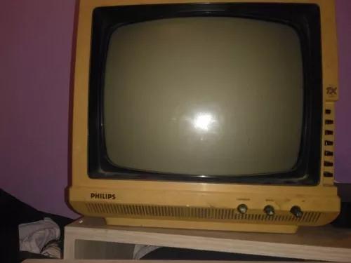 Vendo Tv Philips Antiga