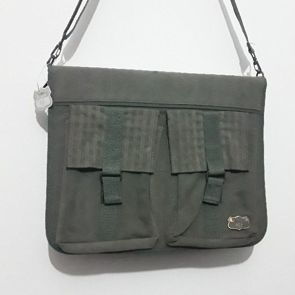 fichário universitário masculino bolso verde militar