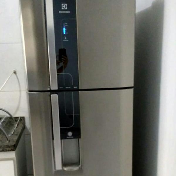 geladeira Electrolux dw42x