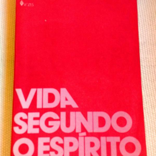 livro: vida segundo o espírito - leonardo boff