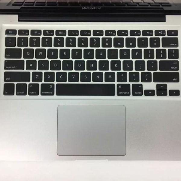 macbook pro 13"