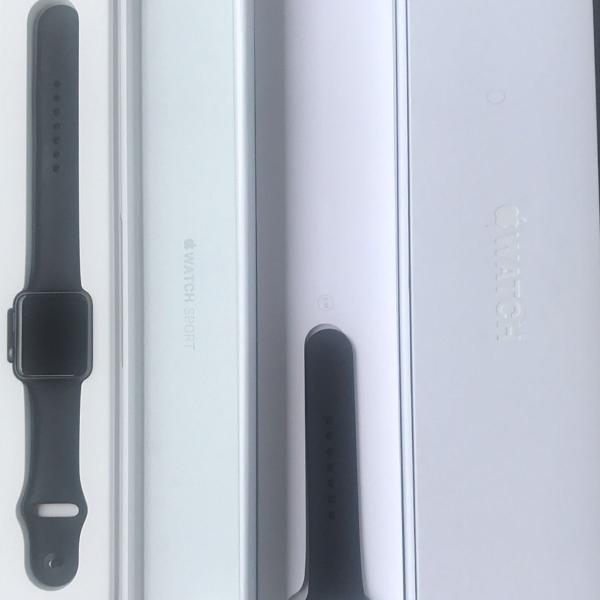 Apple Watch Sport 42mm com pulseira adicional