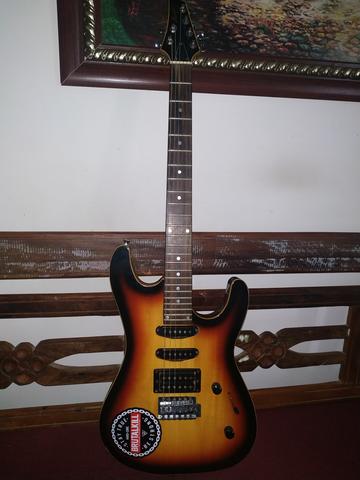 Guitarra Super Strato Menphis MG230SB
