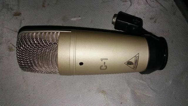 Microfone condensador behringer, modelo c-1