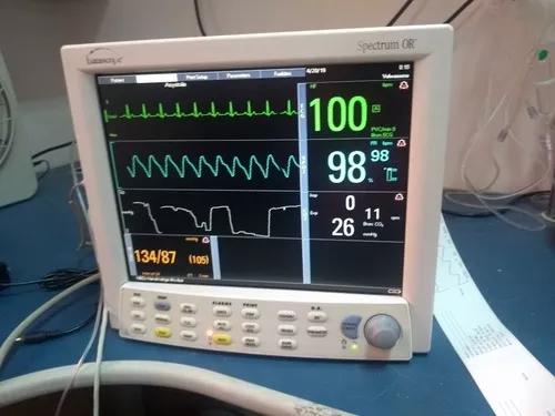 Monitor Multiparametros / Capnografia /impressora Datascope