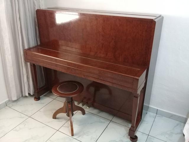 Piano M. Schwartzmann