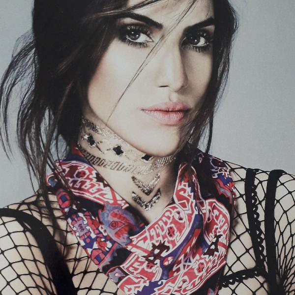 lenço colcci para elle