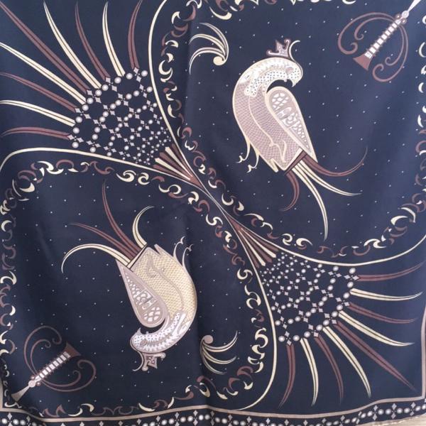 lenço emilio pucci