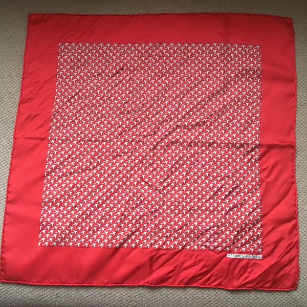lenço hermes original vermelho usado