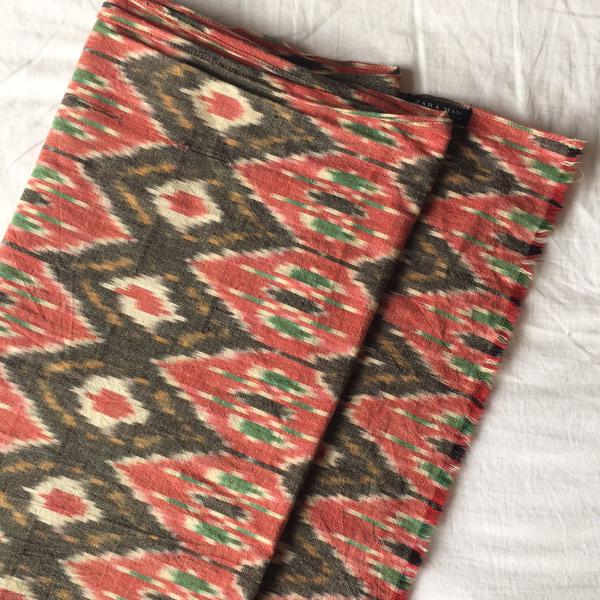 lenço ikat