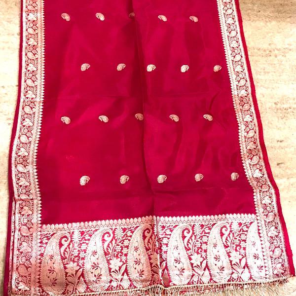 lenço indiano de seda, cor rosa fucsia escuro