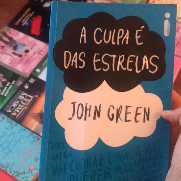 livro a culpa é das estrelas