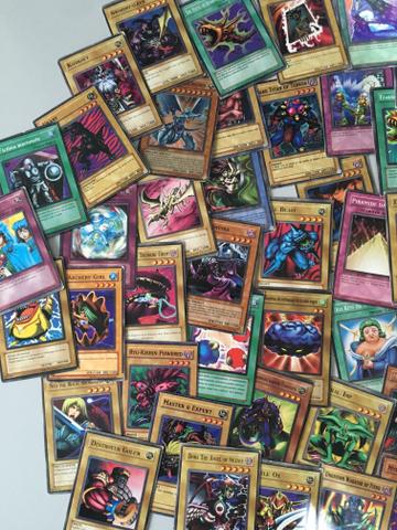 Cartas Yu-Gi-Oh Originais