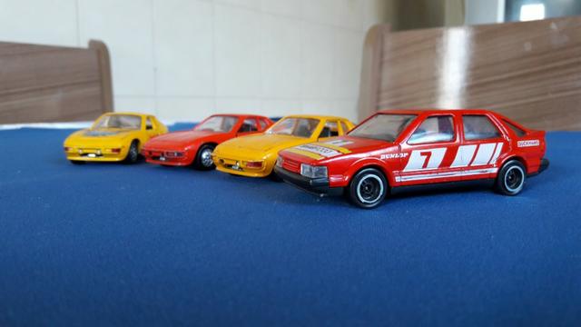 Lote Miniaturas Porsche Rei Manaus + Miniatura Saab 
